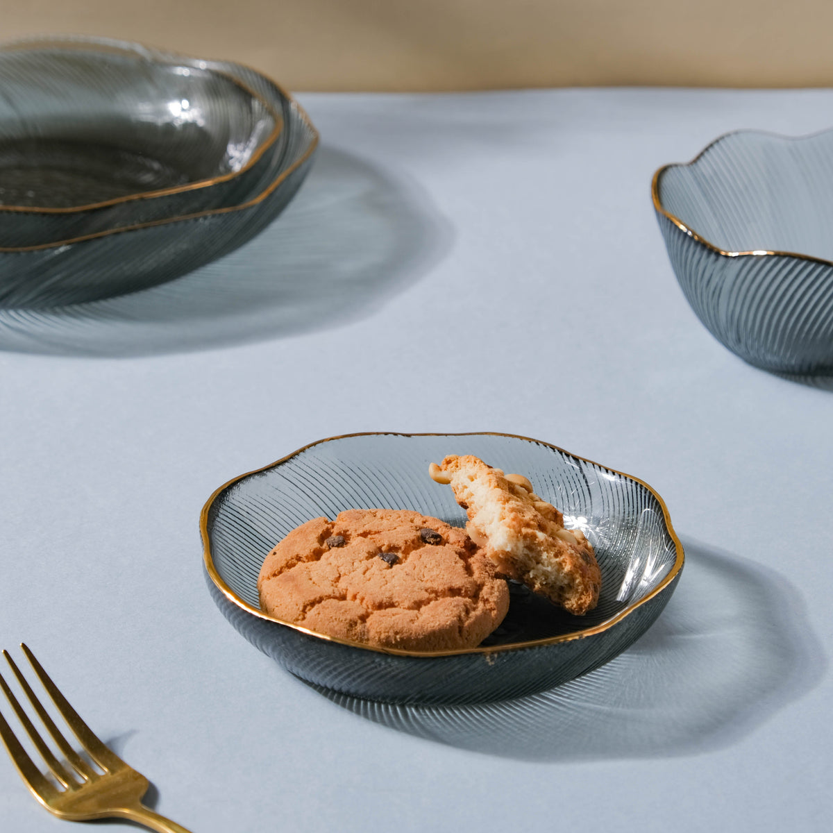 Flower Glass Dessert Plate Grey Nestasia