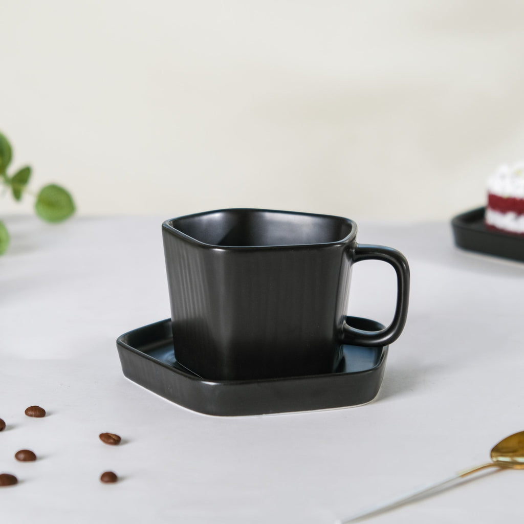 Pentagon Mug with Saucer Black Nestasia