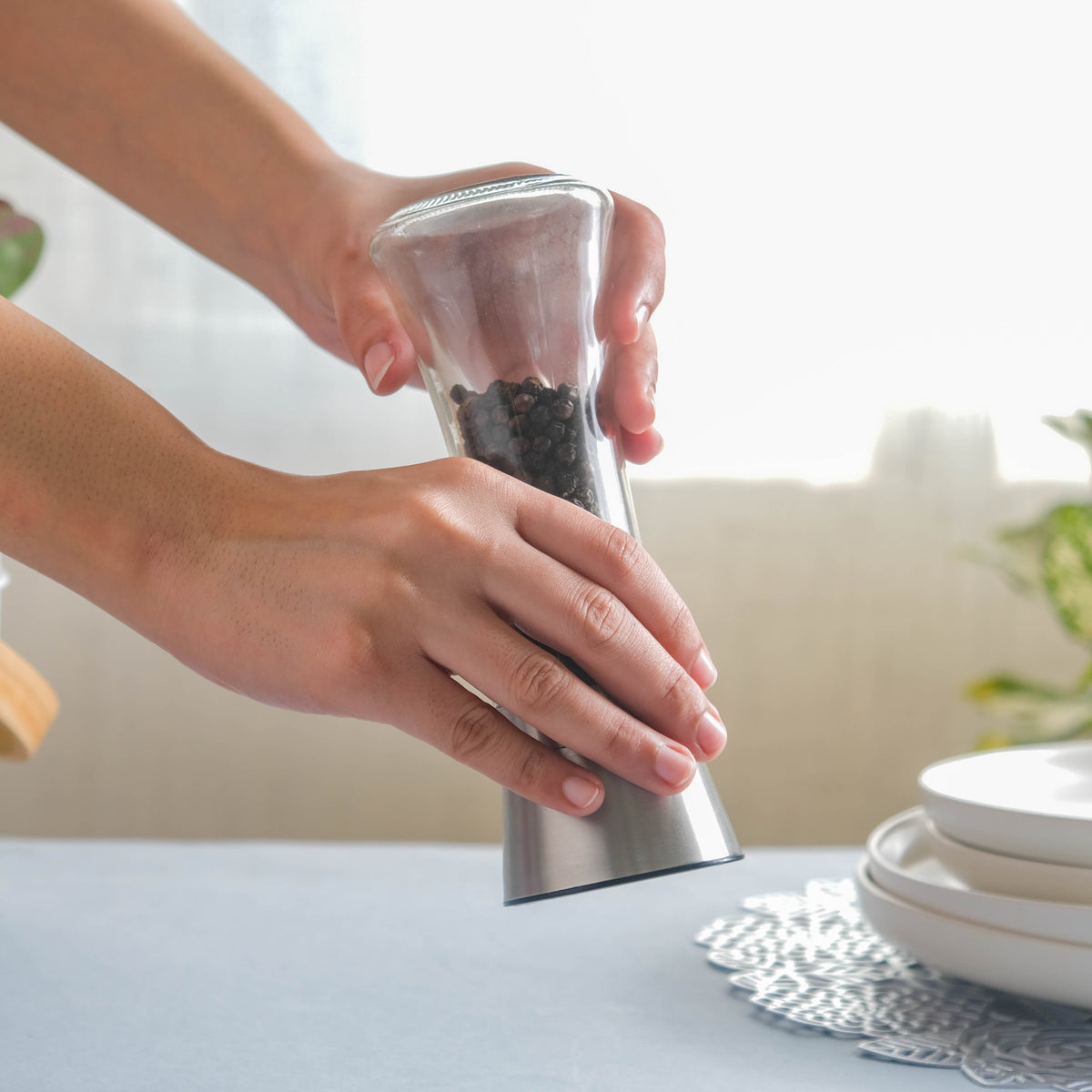 Spice Grinder Bottle Nestasia