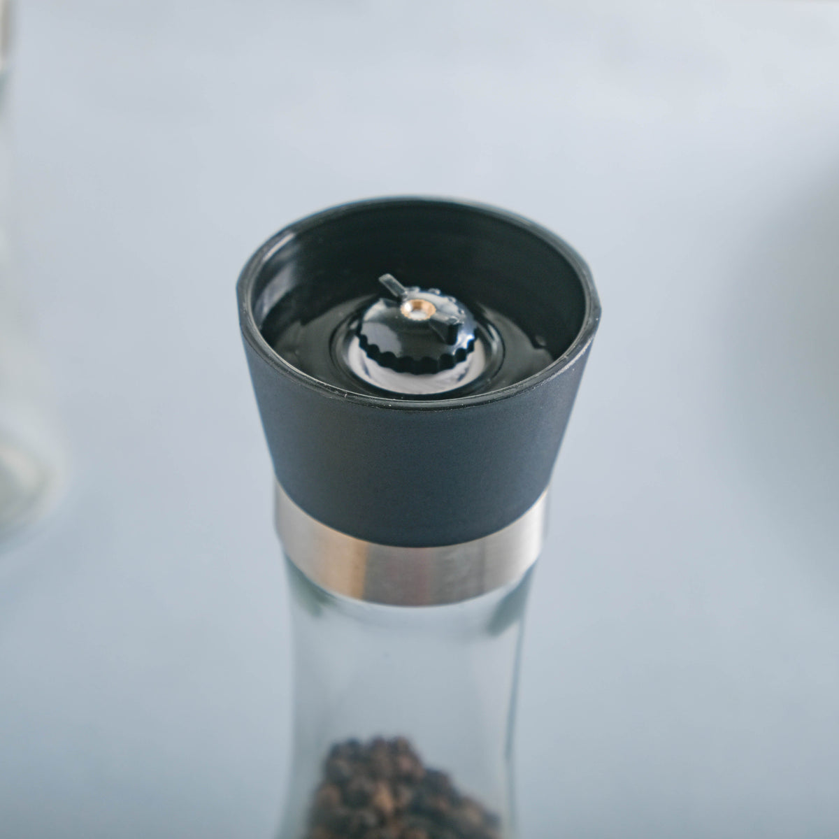 Grinder Bottle for Spices Nestasia