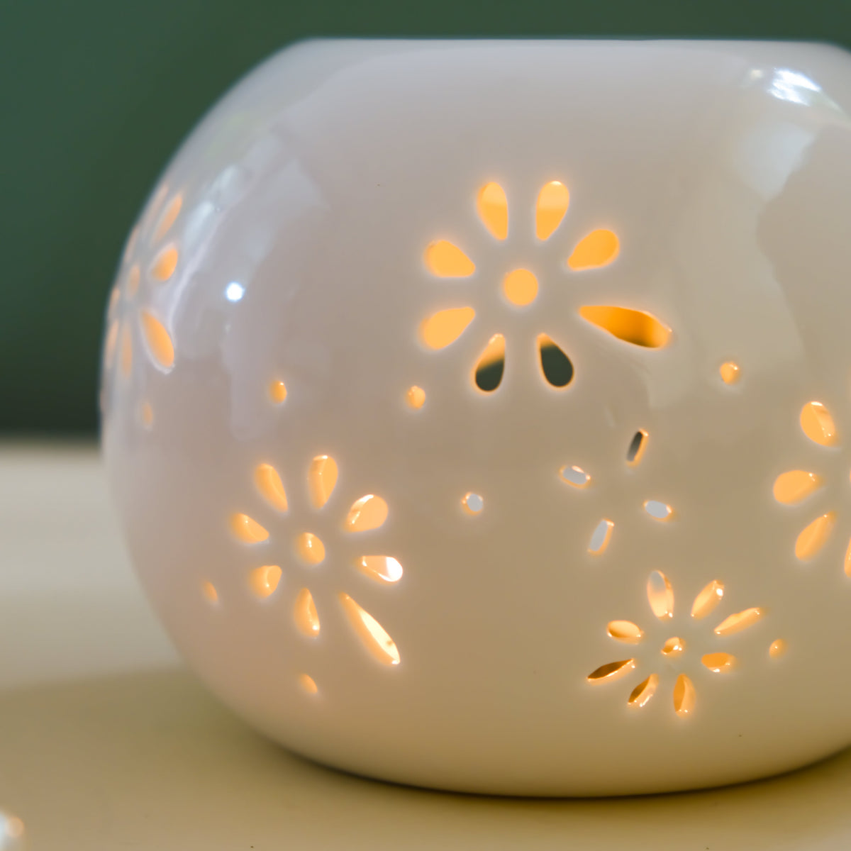 Ceramic Diffuser Nestasia