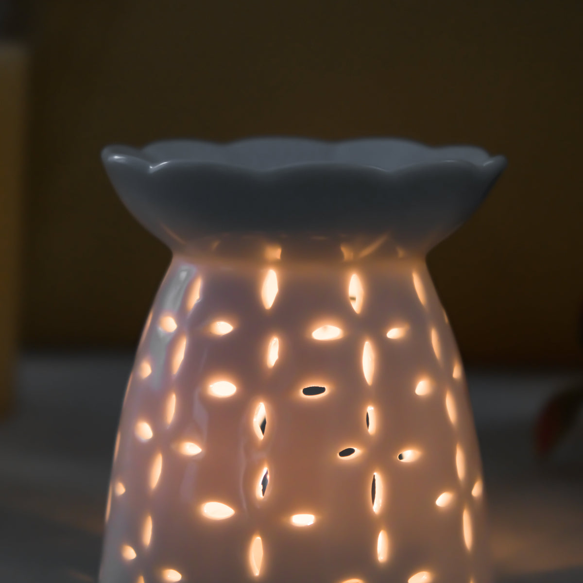 Incense Oil Diffuser Nestasia