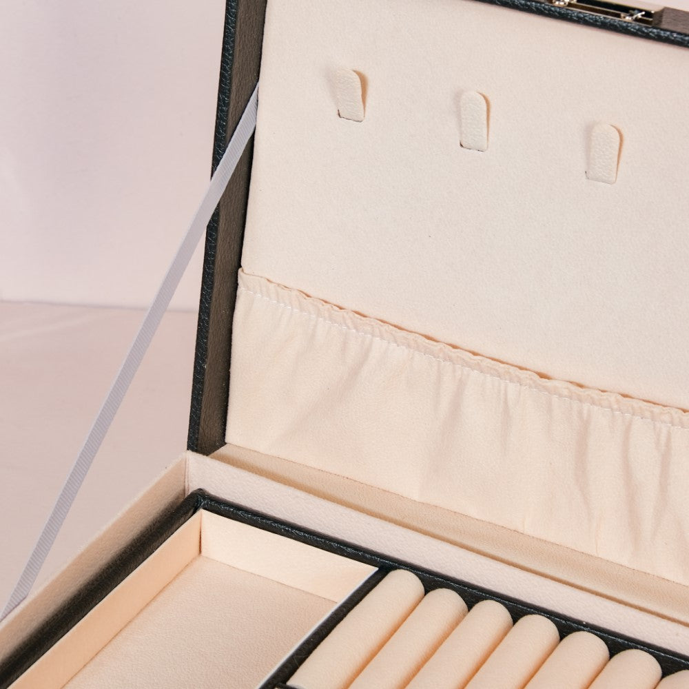 Portable Jewellery Organiser Black Nestasia