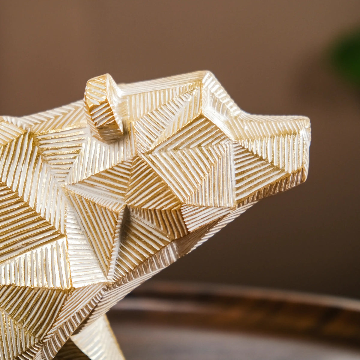 Geometric Bear Showpiece Gold Nestasia