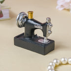 Sewing Machine Showpiece Nestasia