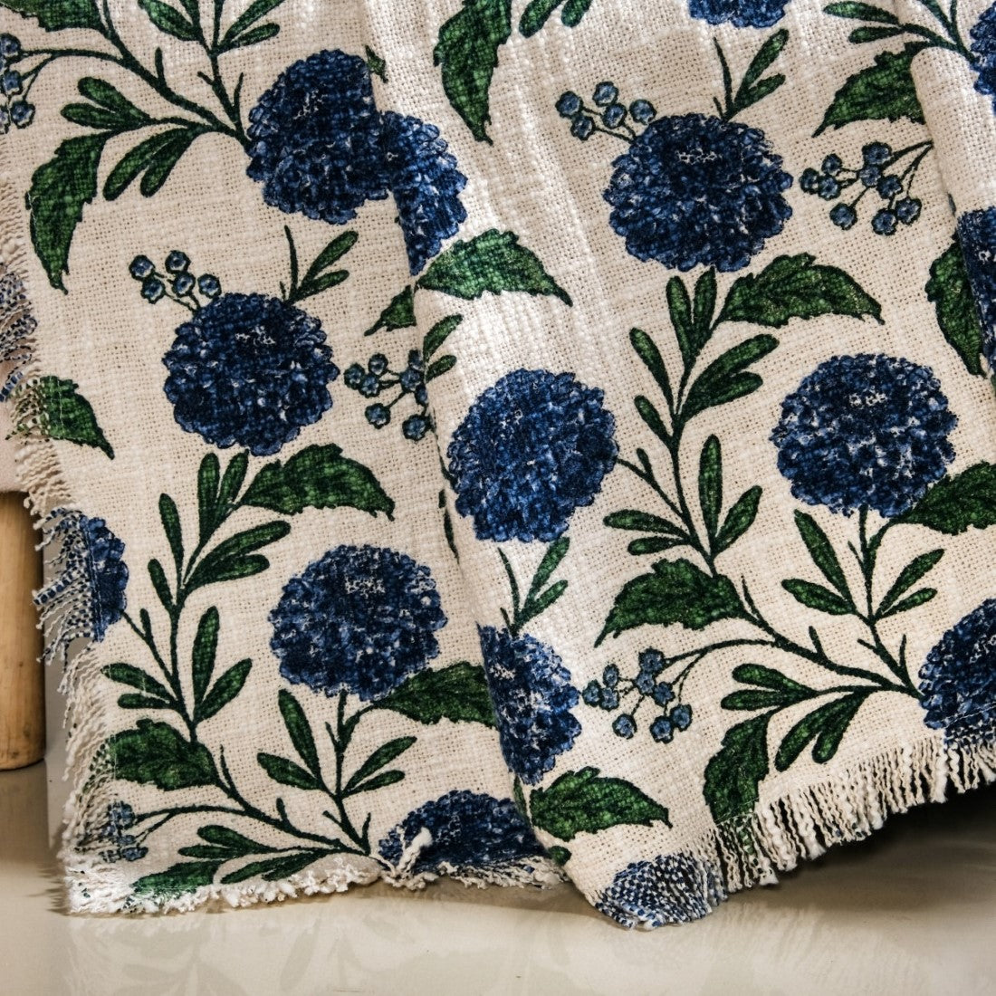 Hydrangea Grace Cotton Couch Throw 152x127cm Nestasia