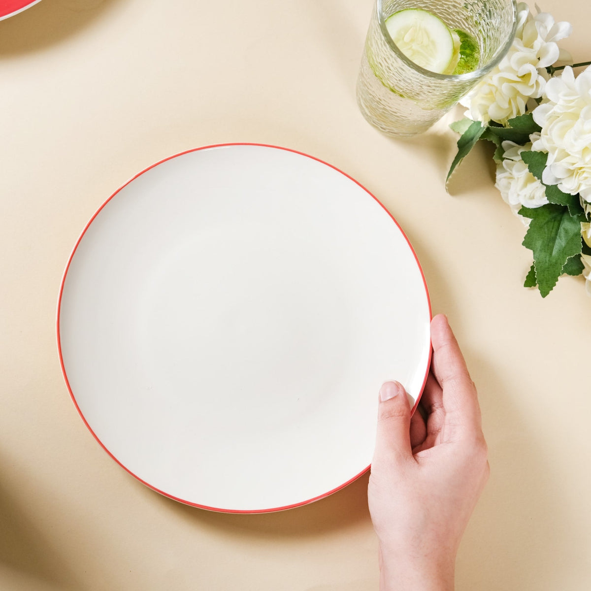 Riona Red Rimmed Ceramic Snack Plate 8-Inch Nestasia