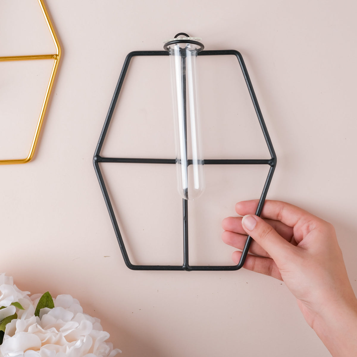 Hanging Glass Planter - Hexagon Nestasia
