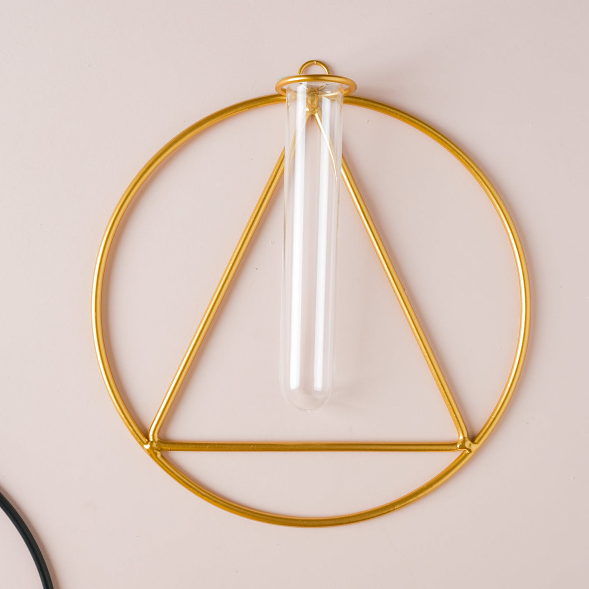 Hanging Glass Planter - Triangle Nestasia
