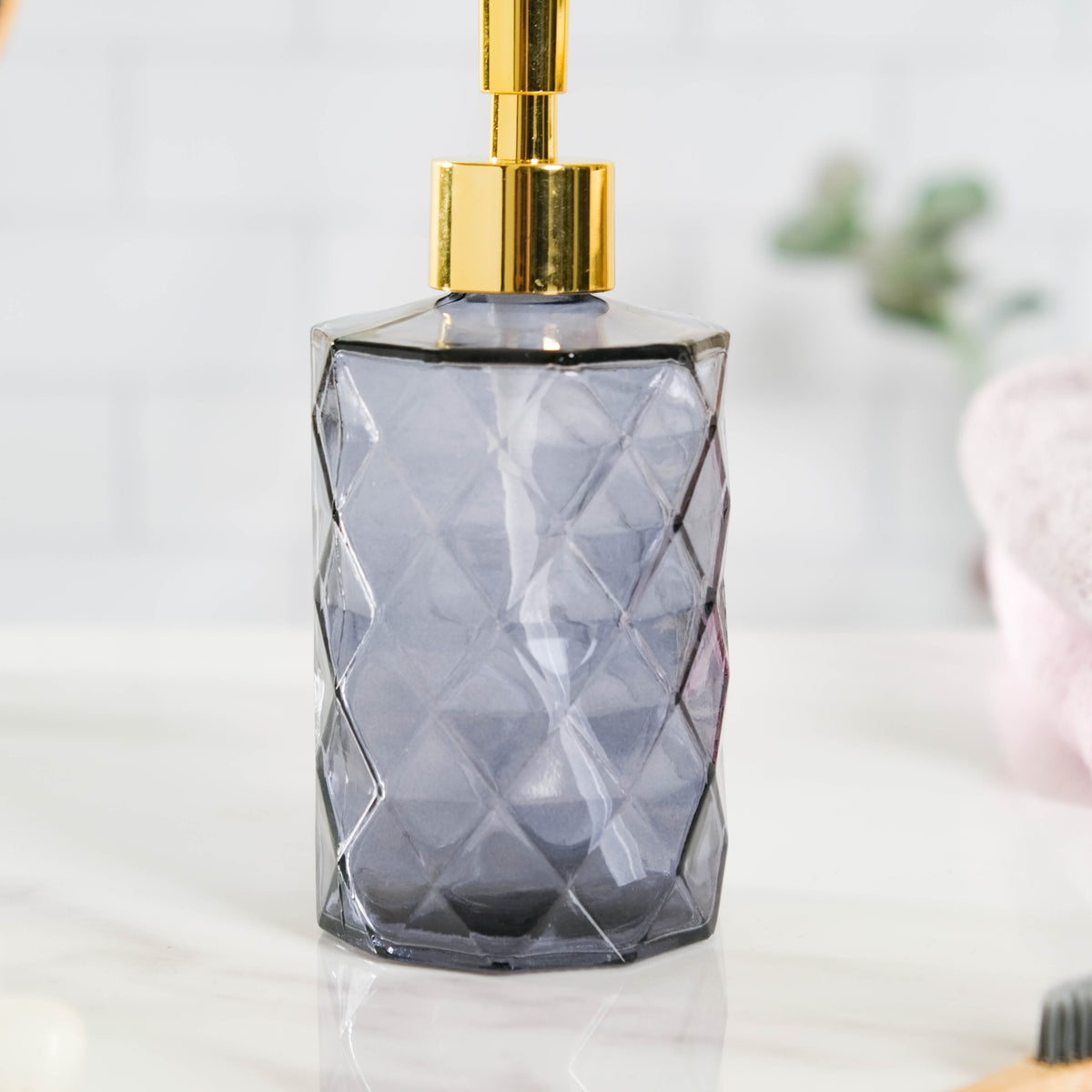 Vienna Grey Textured Glass Dispenser With Nozzle Nestasia