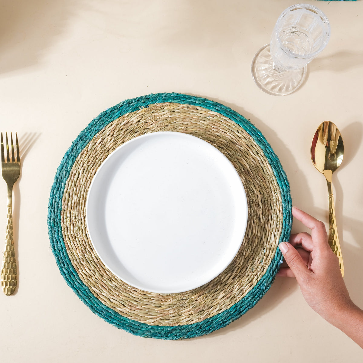 Round Sabai Trivet Turquoise Nestasia