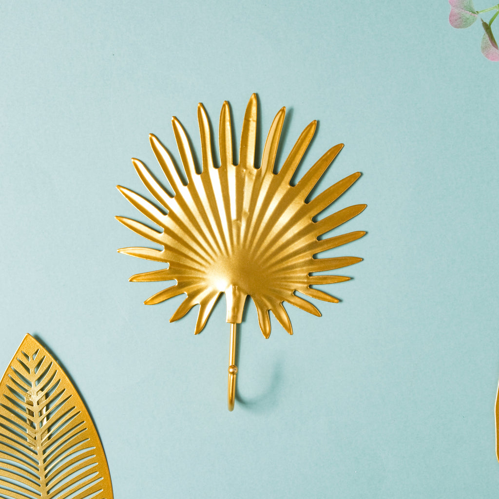Leaf Hook Nestasia