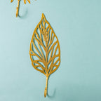 Leaf Hook Nestasia