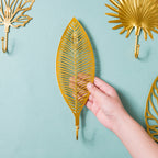 Leaf Hook Nestasia