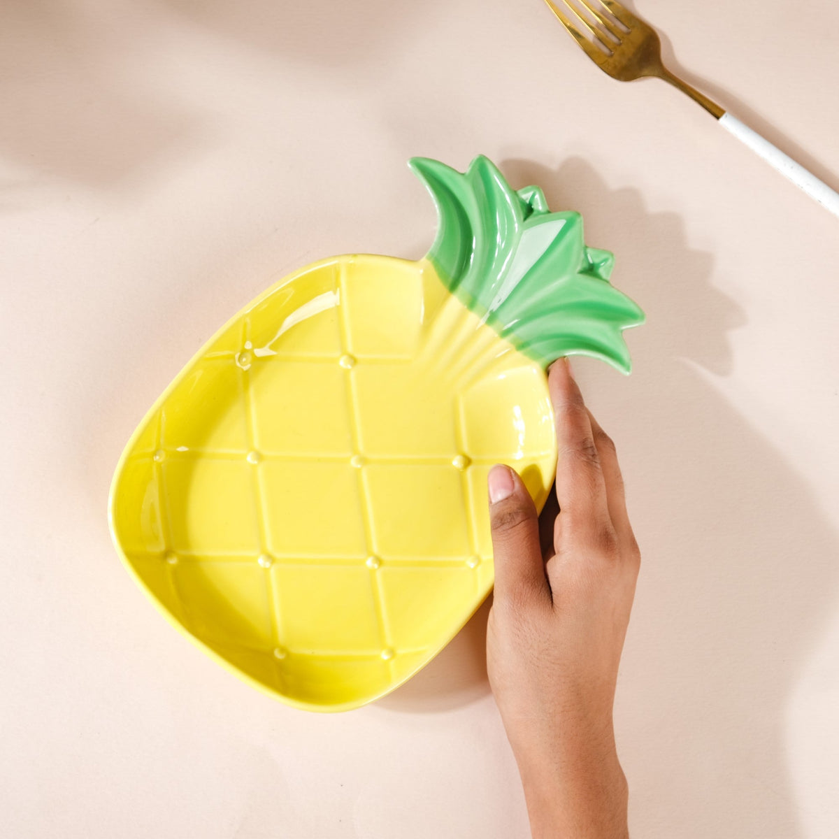 Pineapple Ceramic Plate Nestasia