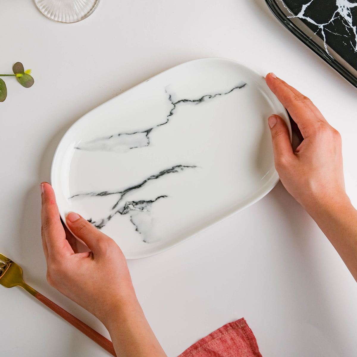 Marble Patterned Oval White Platter 10 Inch Nestasia