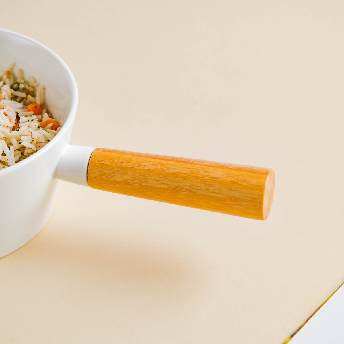 MAGNIFIQUE Bowl With Bamboo Handle Large Nestasia