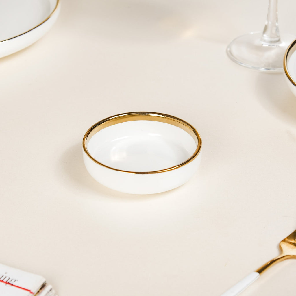 VERA White Plates Nestasia