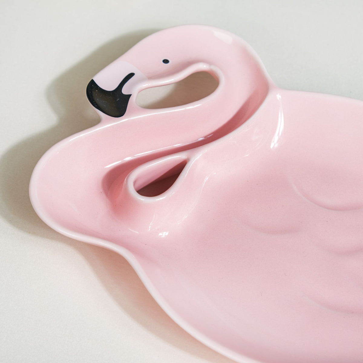 Flamingo Dish Nestasia