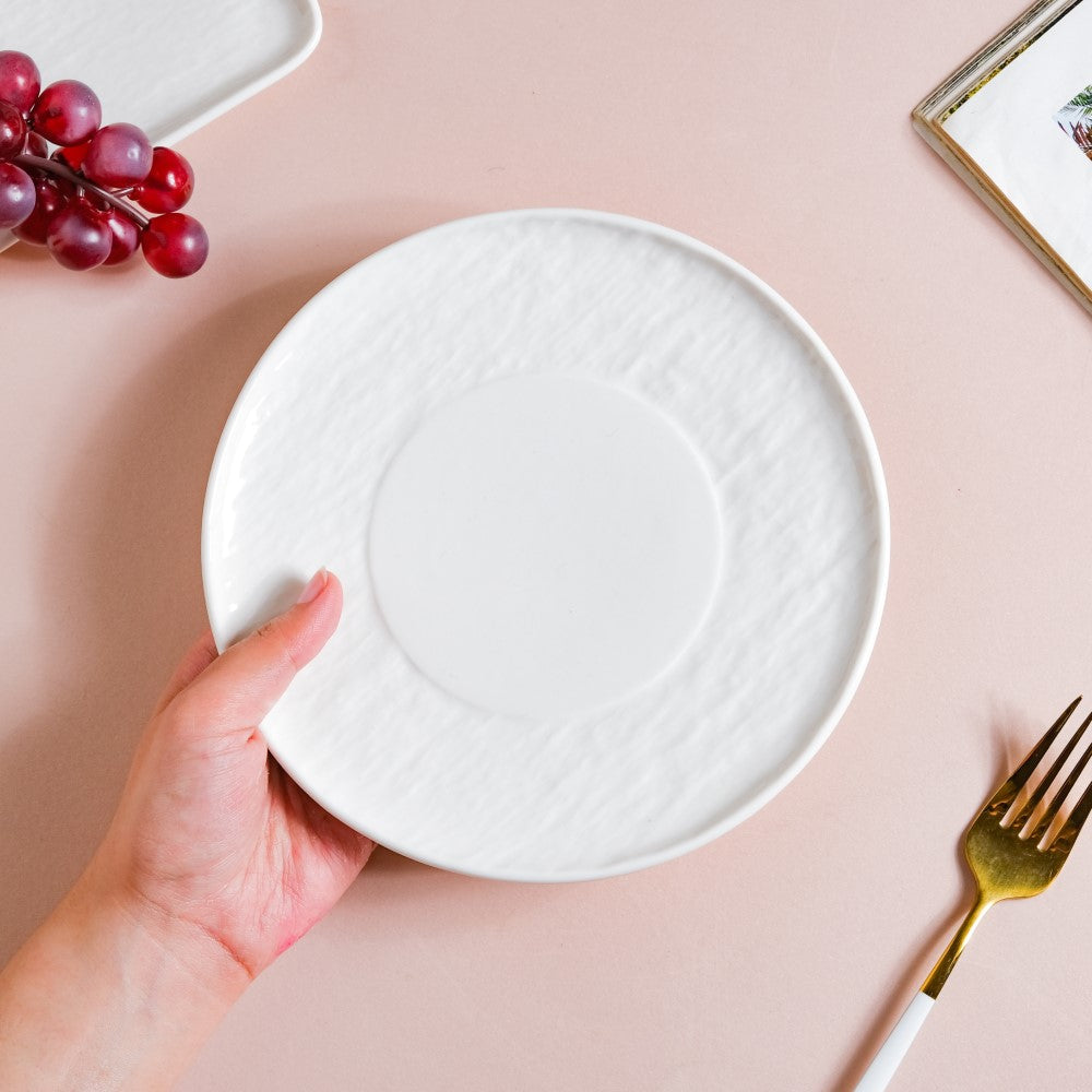 Frore Textured Round Appetiser Plate White Small 7 Inch Nestasia