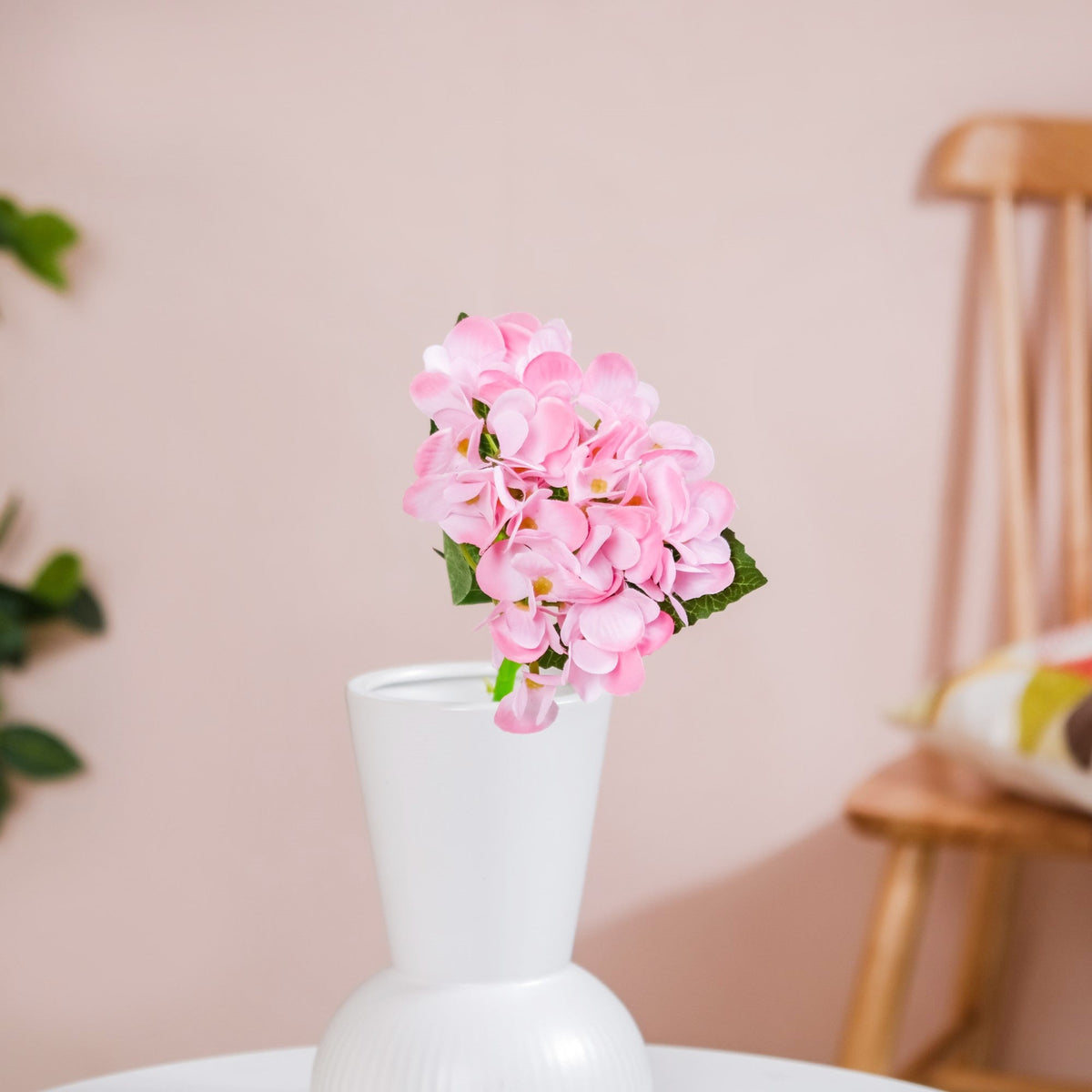 Faux Decor Flower Nestasia