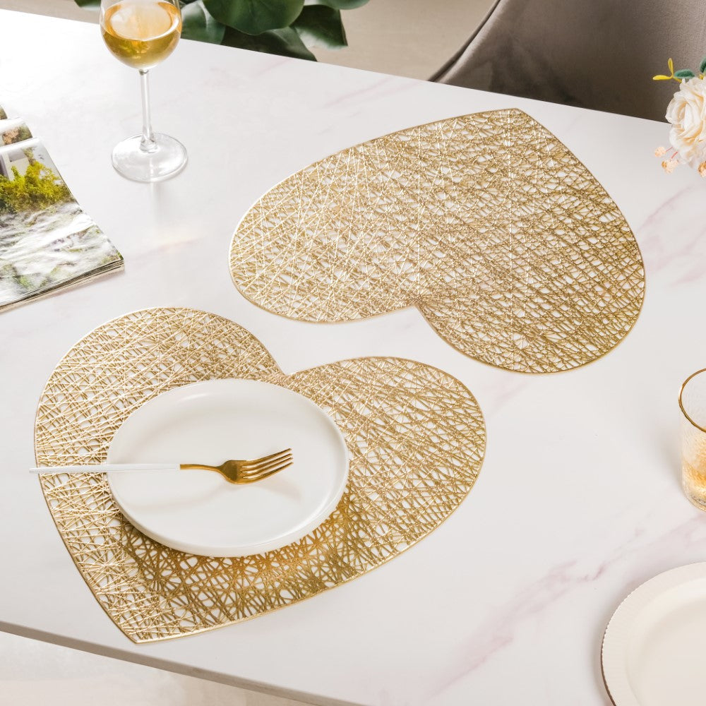 Glimmering Heart Table Mat Gold Set of 6 15 Inch Nestasia