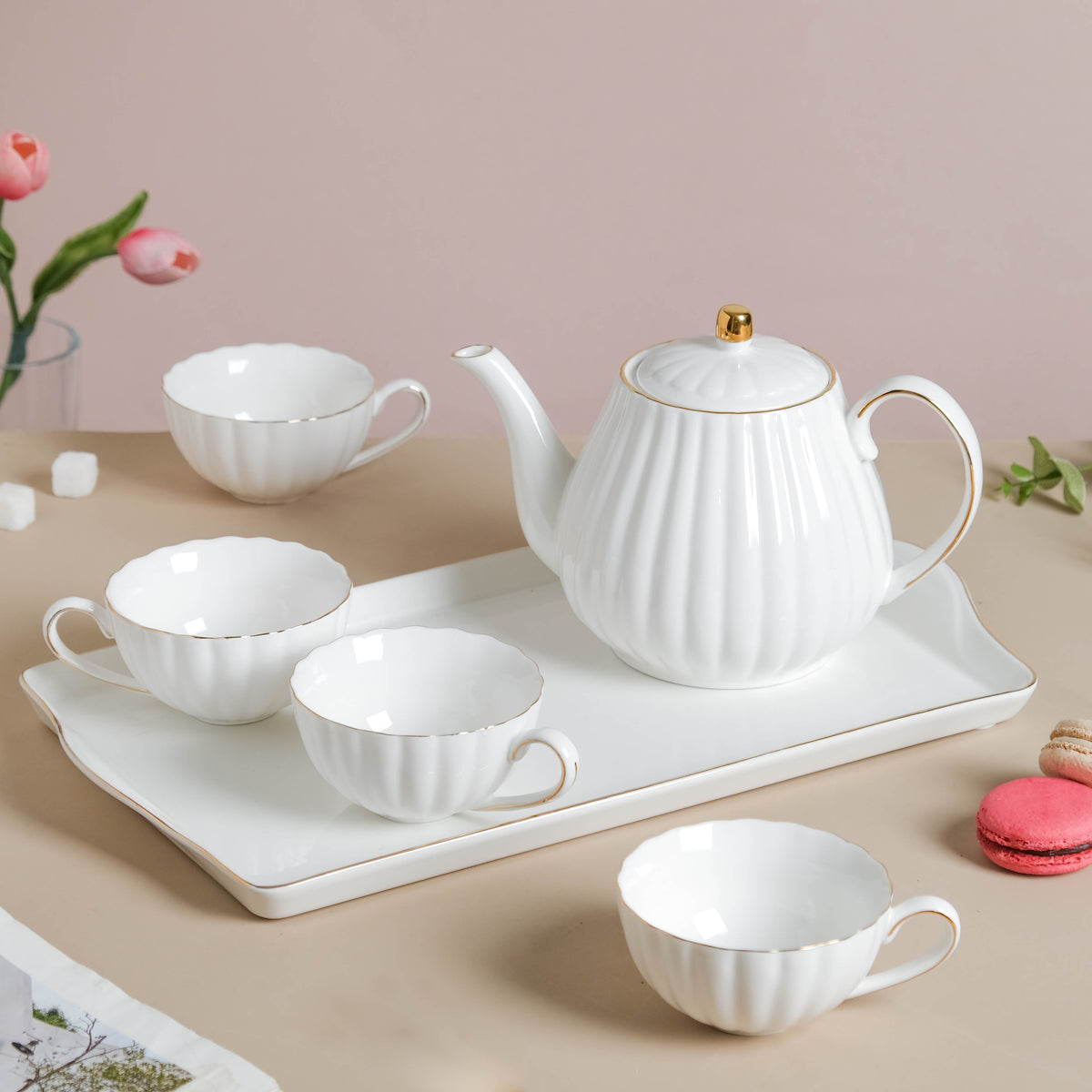 White Truffle Ribbed 1 Litre Teapot With Set of 4 Cups 150 ml Nestasia