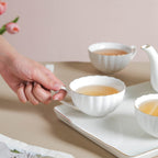 White Truffle Ribbed 1 Litre Teapot With Set of 4 Cups 150 ml Nestasia
