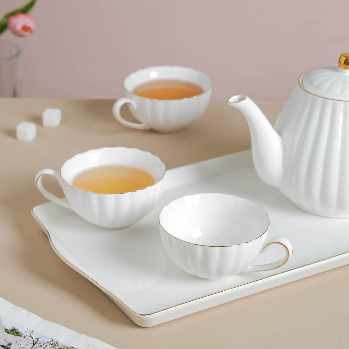 White Truffle Ribbed 1 Litre Teapot With Set of 4 Cups 150 ml Nestasia