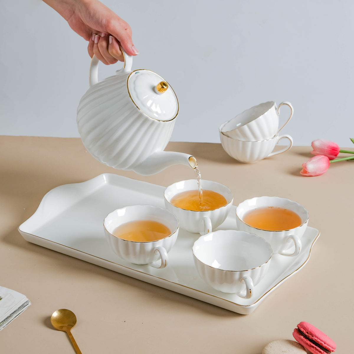 White Truffle Ribbed 1 Litre Teapot With Set Of 6 Cups 150 ml Nestasia