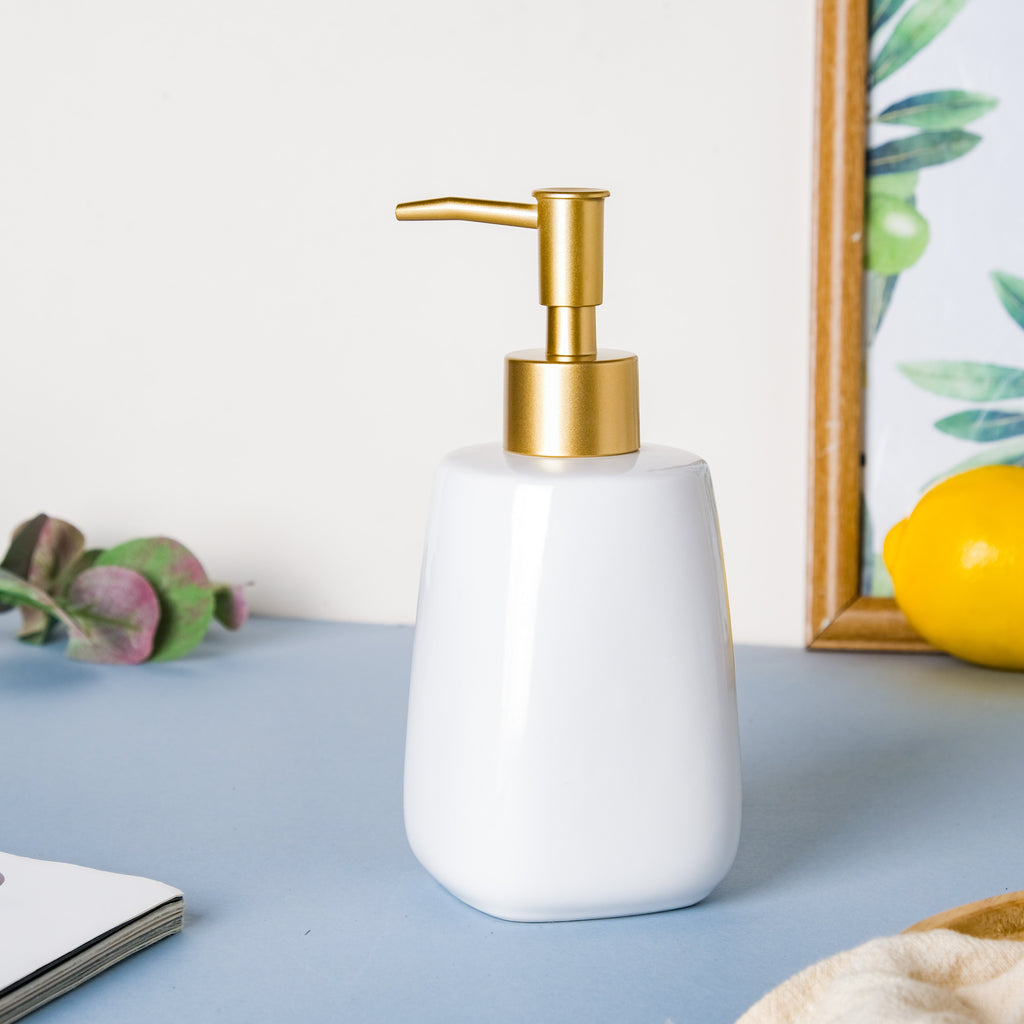 White Fancy Lotion Pump Bottle Nestasia