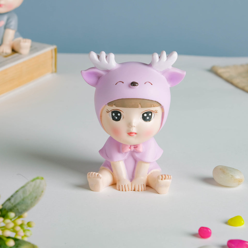 Toddler Girl With Deer Hat Showpiece Nestasia