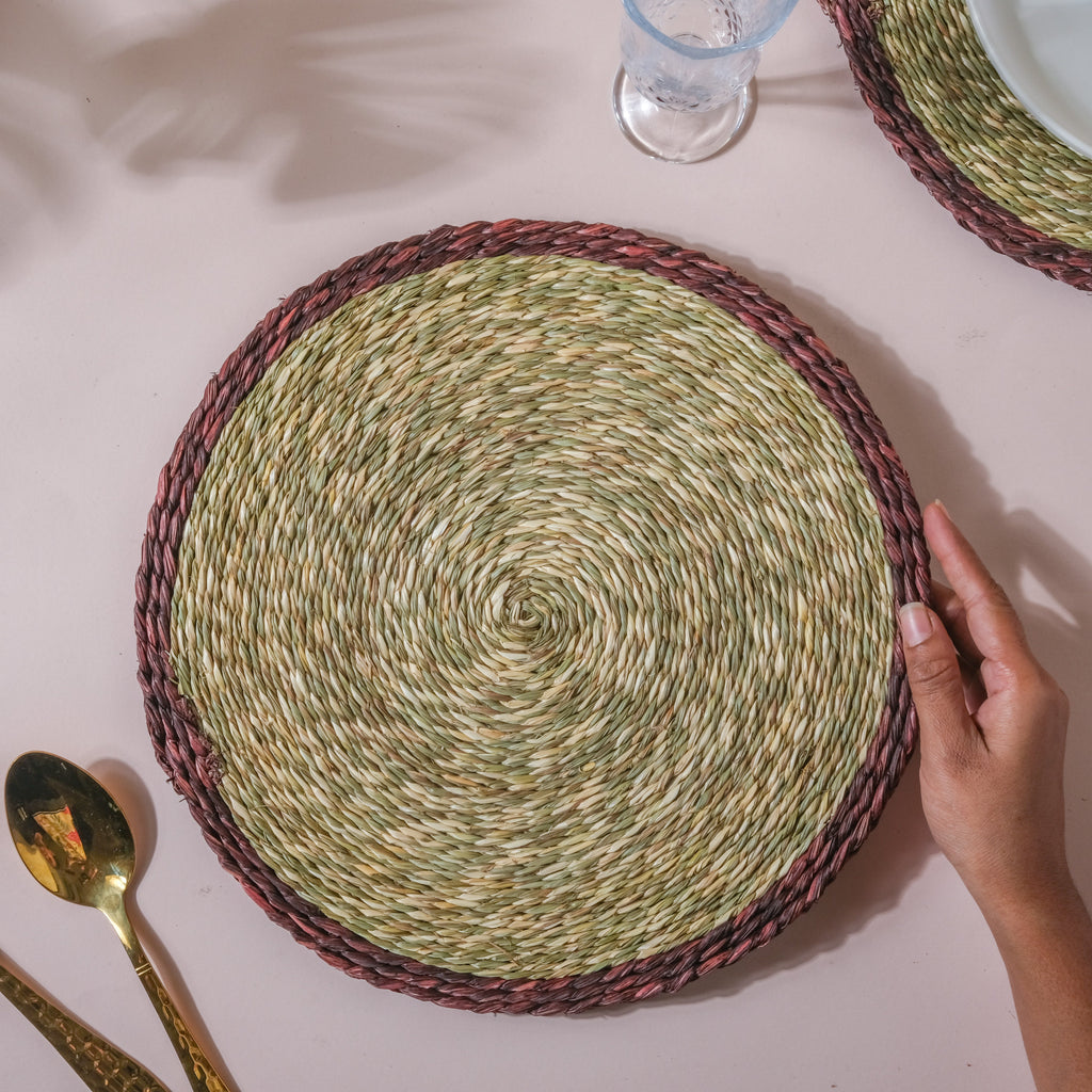 Round Sabai Trivet Brown Nestasia