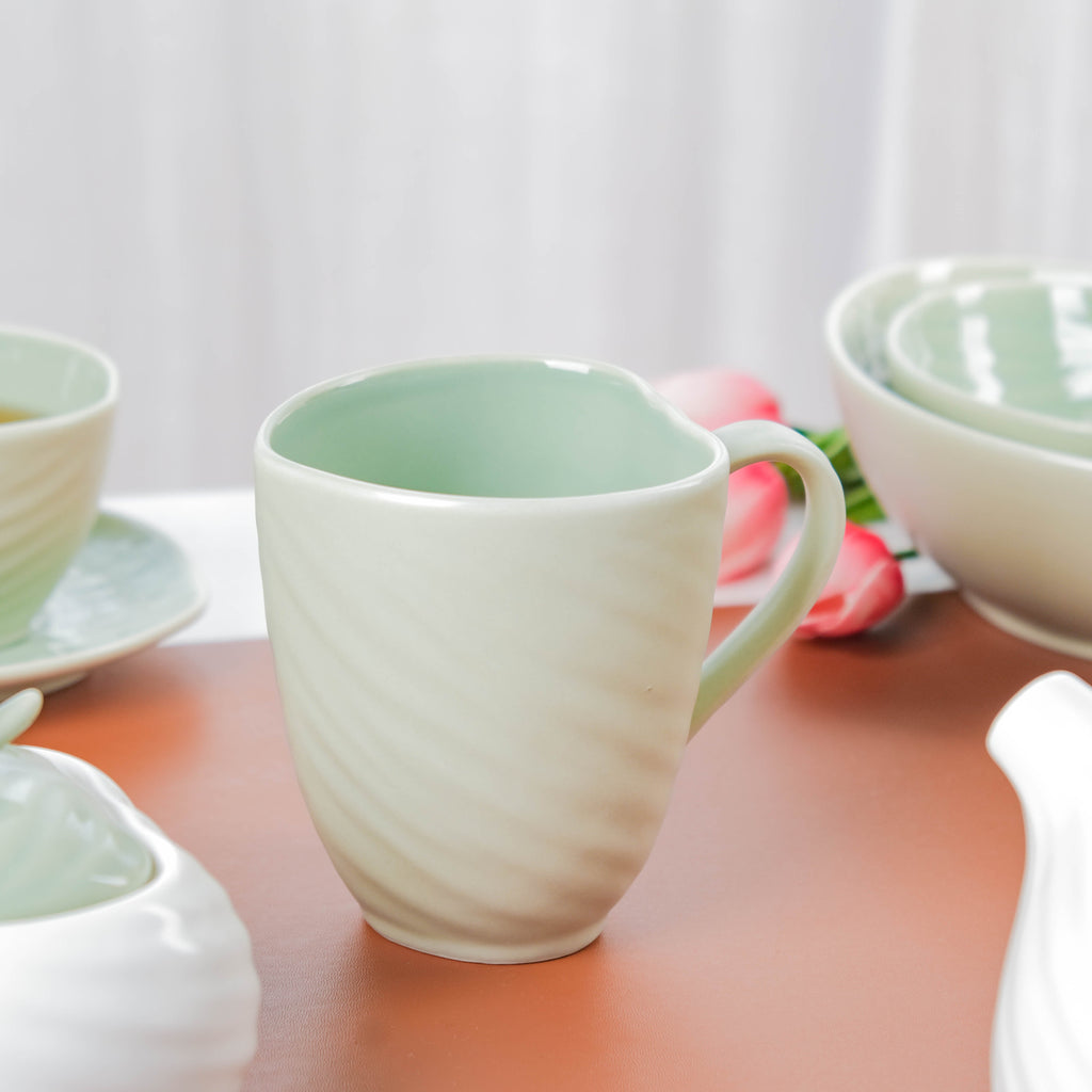 Taro Leaf Green Coffee Mug Nestasia