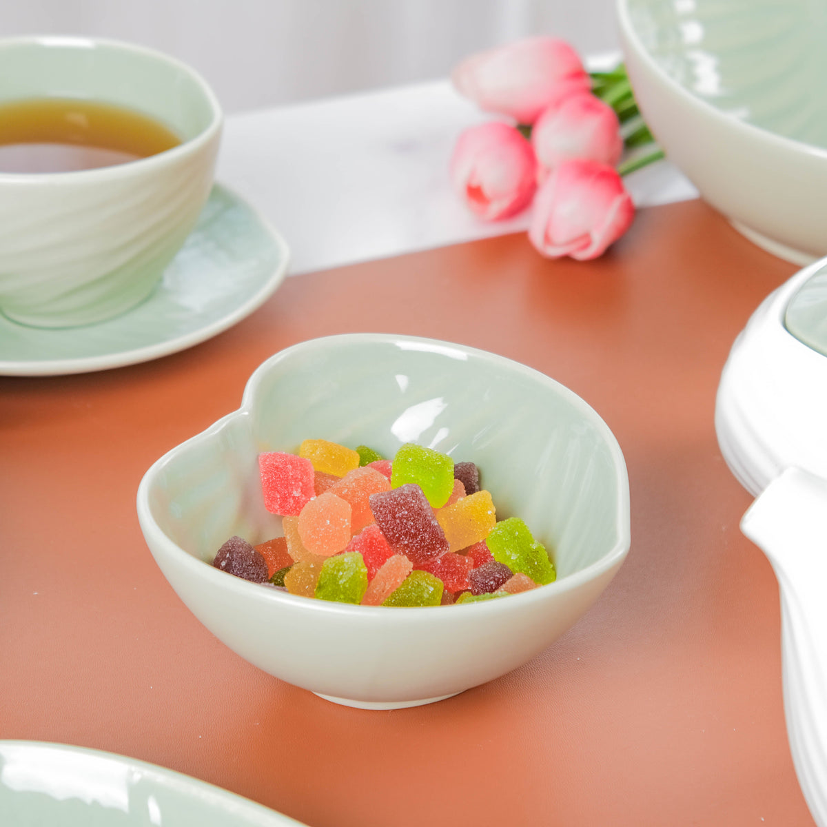 Taro Leaf Snack Bowl Small 300 ml Nestasia