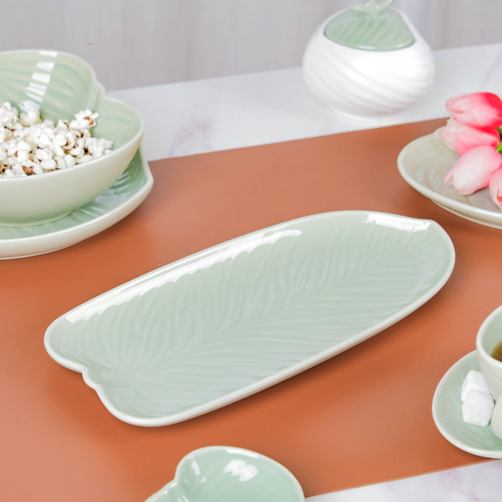 Taro Leaf Platter Large 11.5 Inch Nestasia