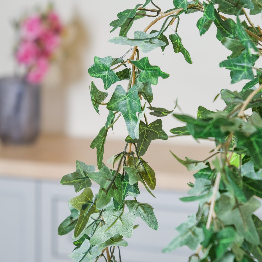 Artificial Green Leaf Stem Nestasia