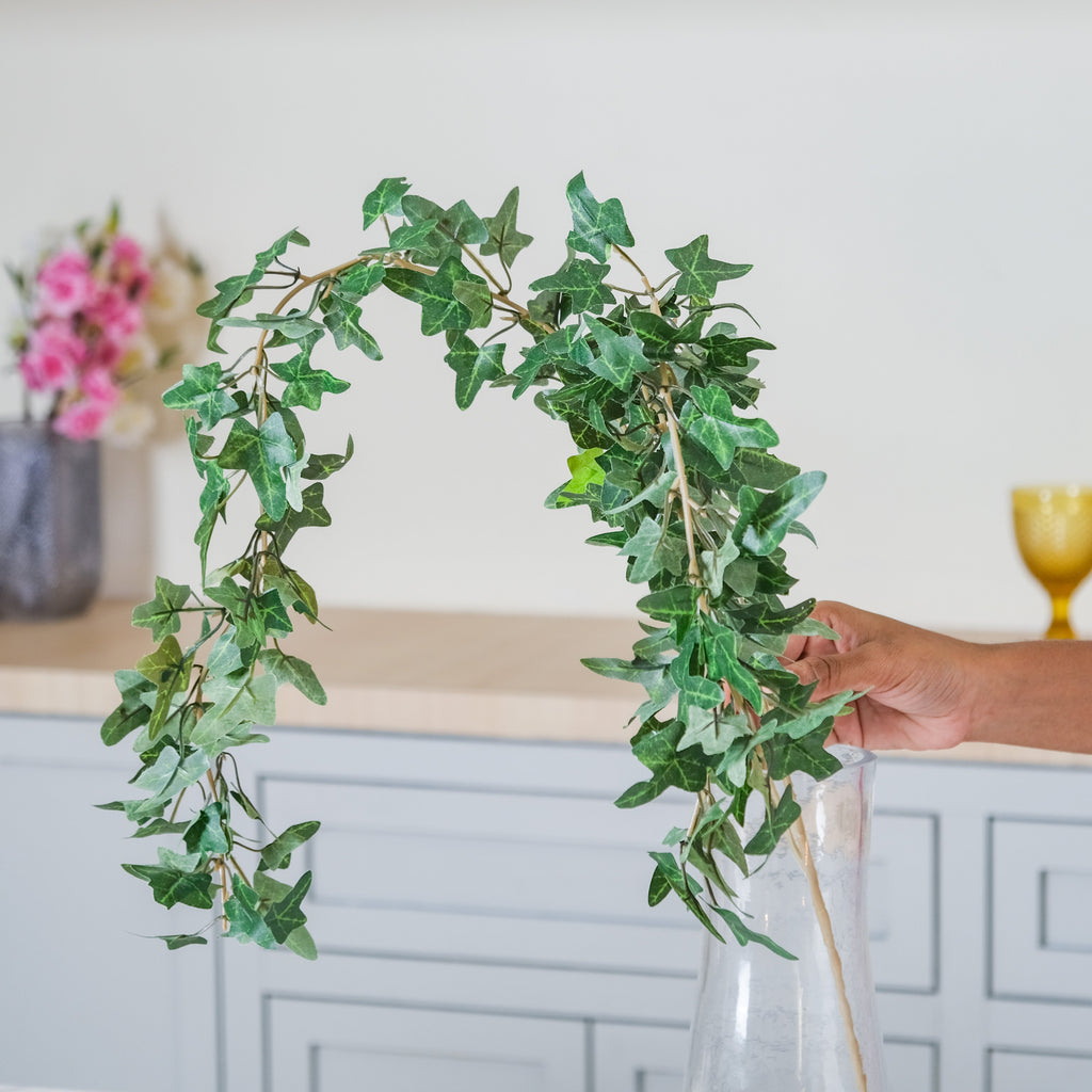Artificial Green Leaf Stem Nestasia