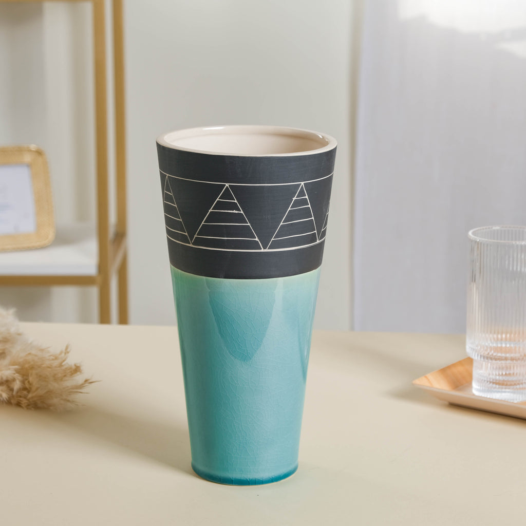 Blue Contemporary Vase Nestasia