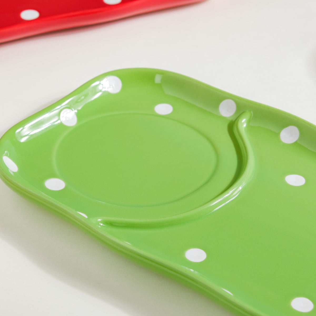 Dots Soup Plate Green Nestasia