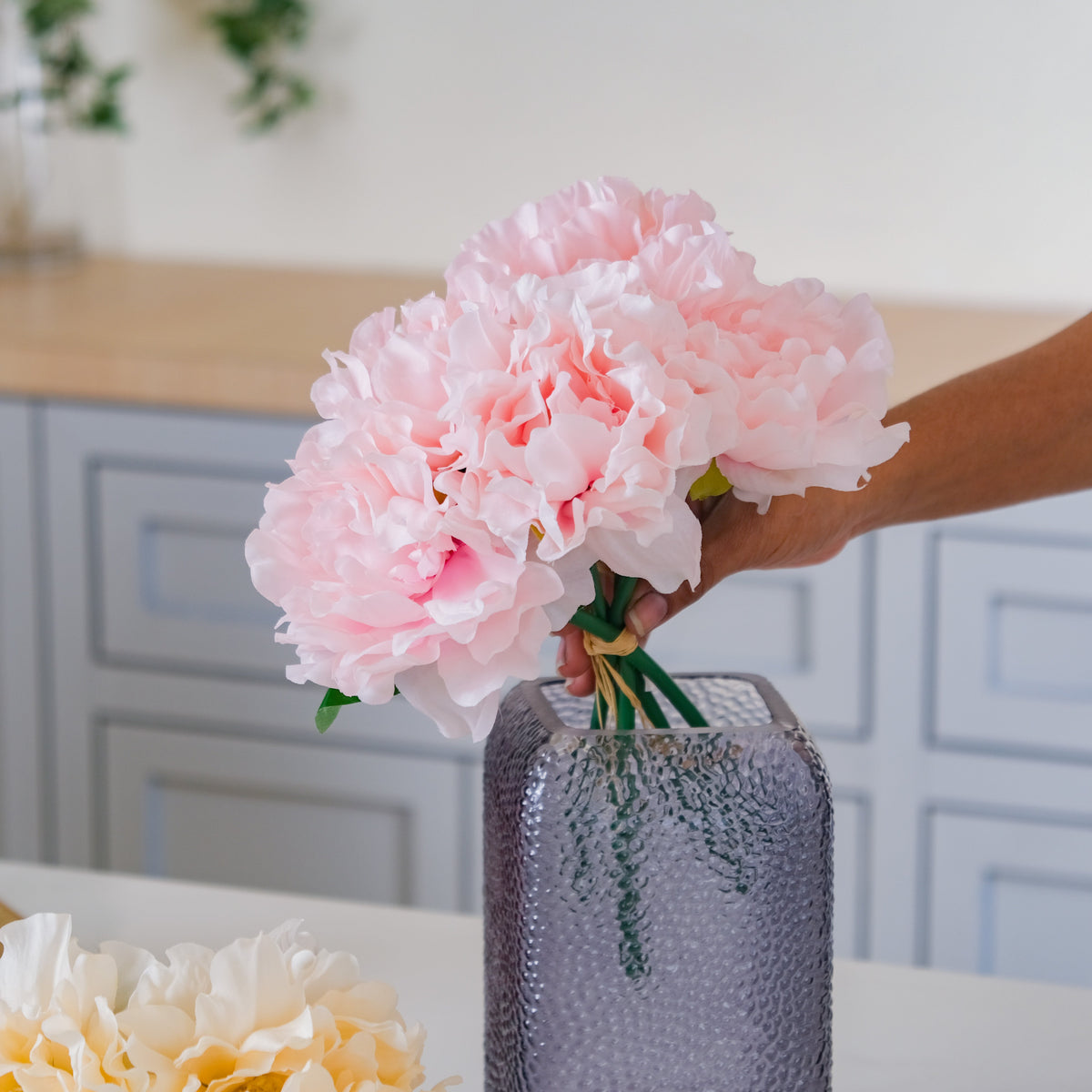 Peony Stem Nestasia