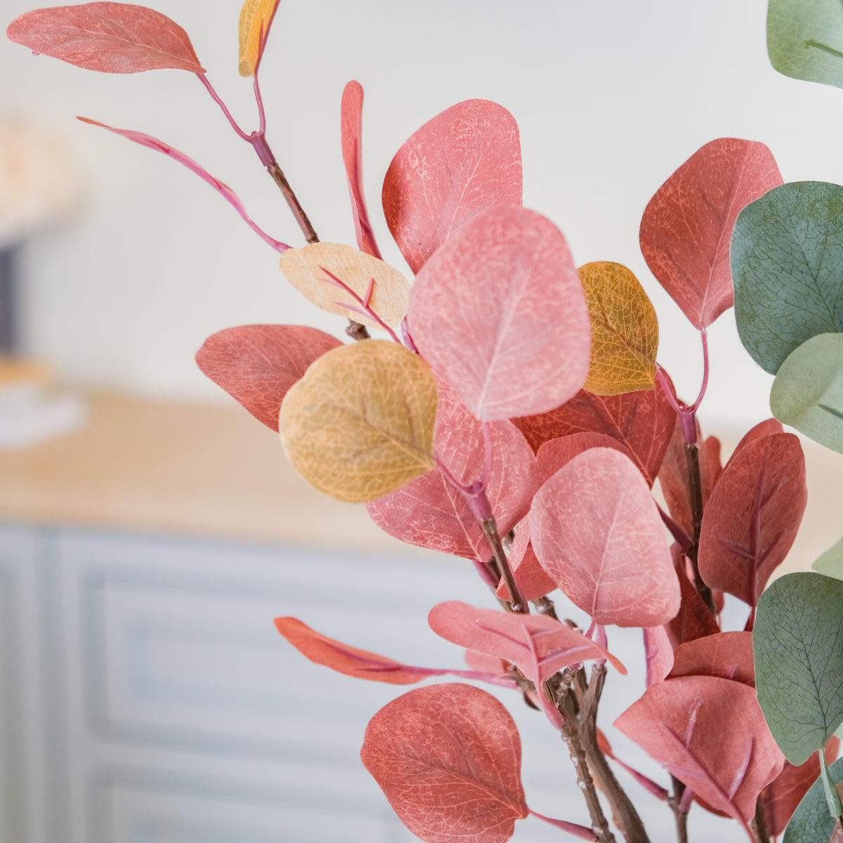 Decorative Leaf Stem Nestasia
