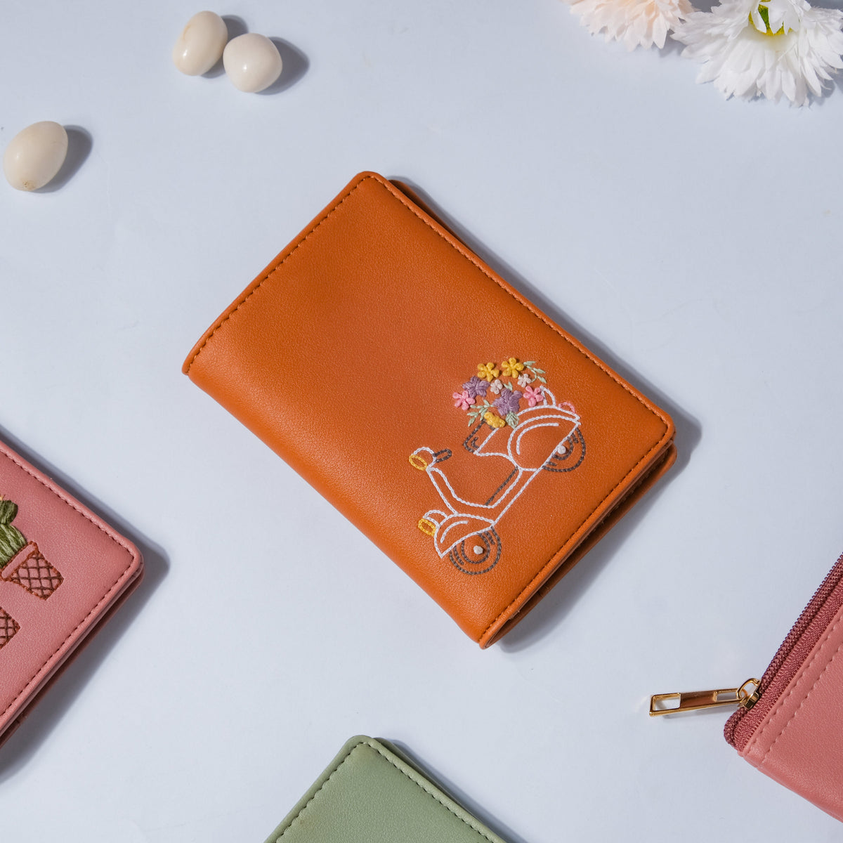 Scooter Embroidered Passport Cover Brown Nestasia
