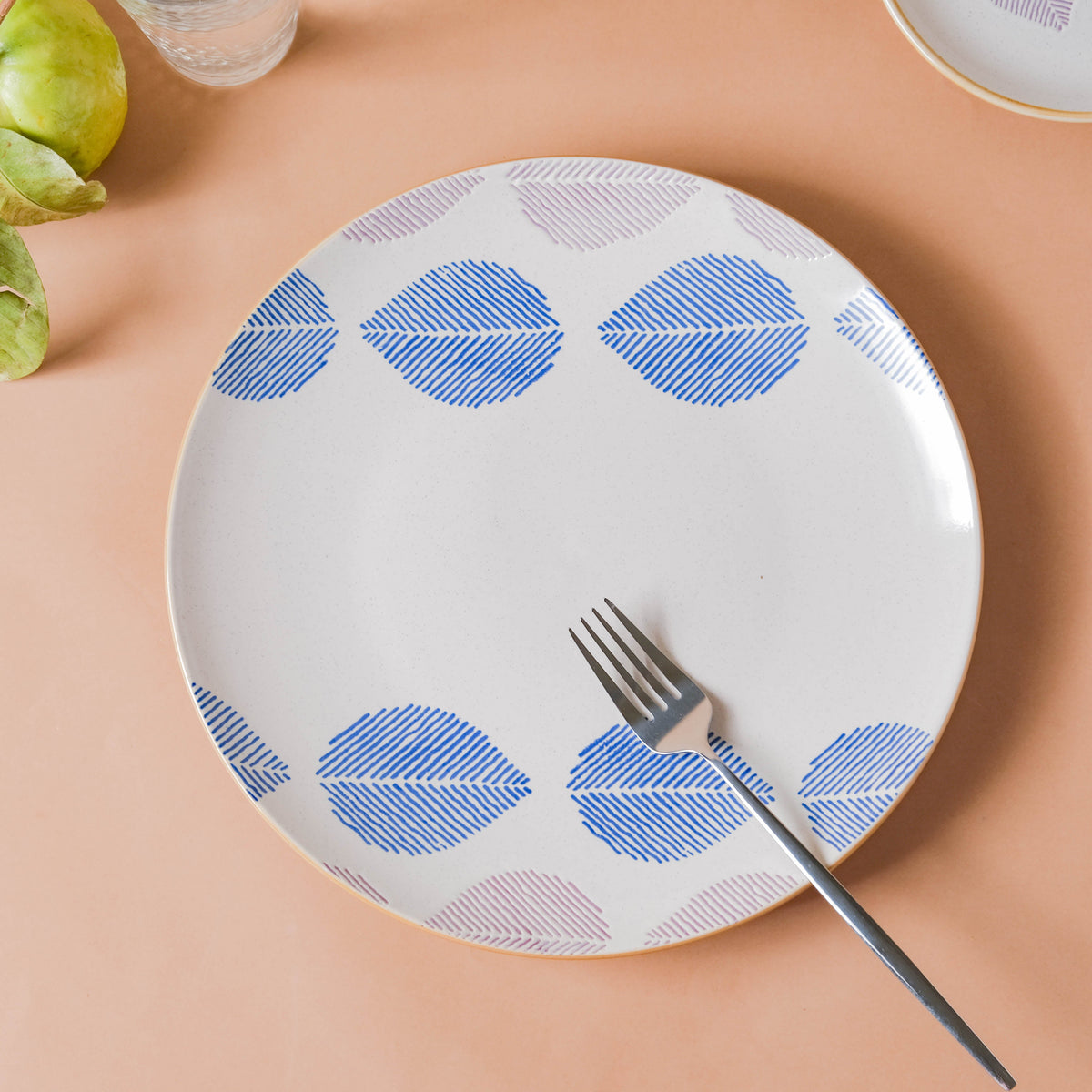 House of Eden Patterned Leaf Dinner Plate 11 Inch Nestasia