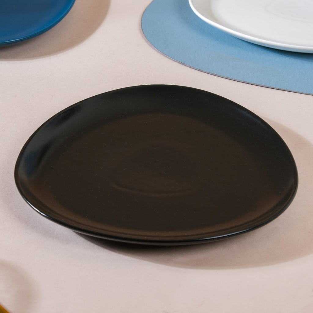 Triangle Plate Nestasia