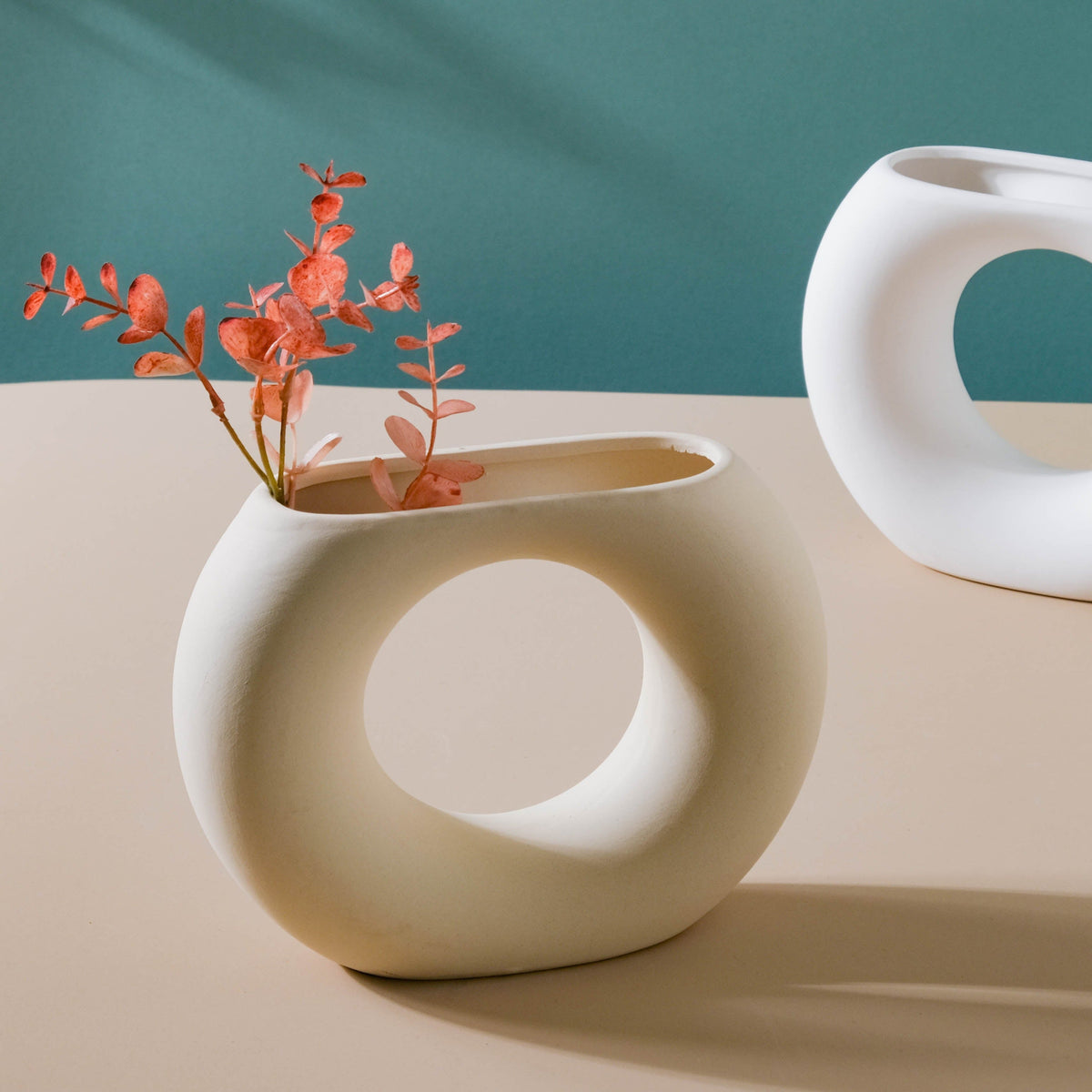 Hollow Flower Pot Nestasia