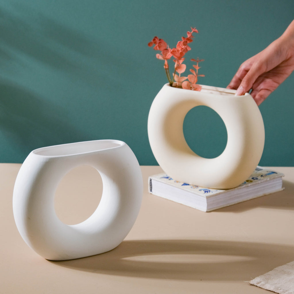 Hollow Flower Pot Nestasia