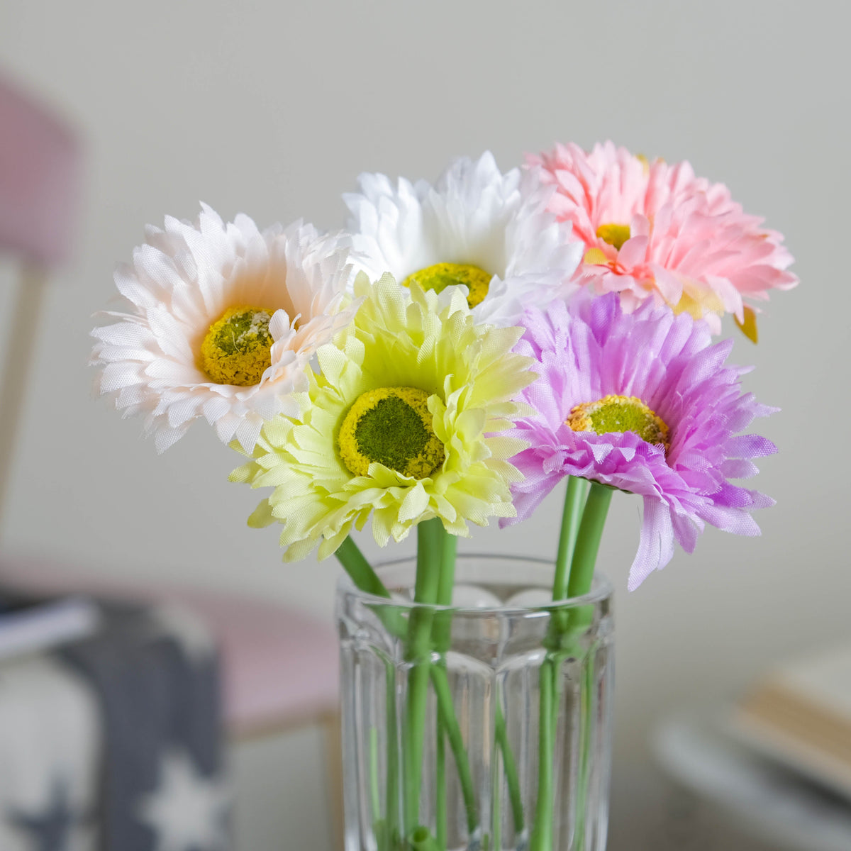 Imitation Chrysanthemum Flower Nestasia