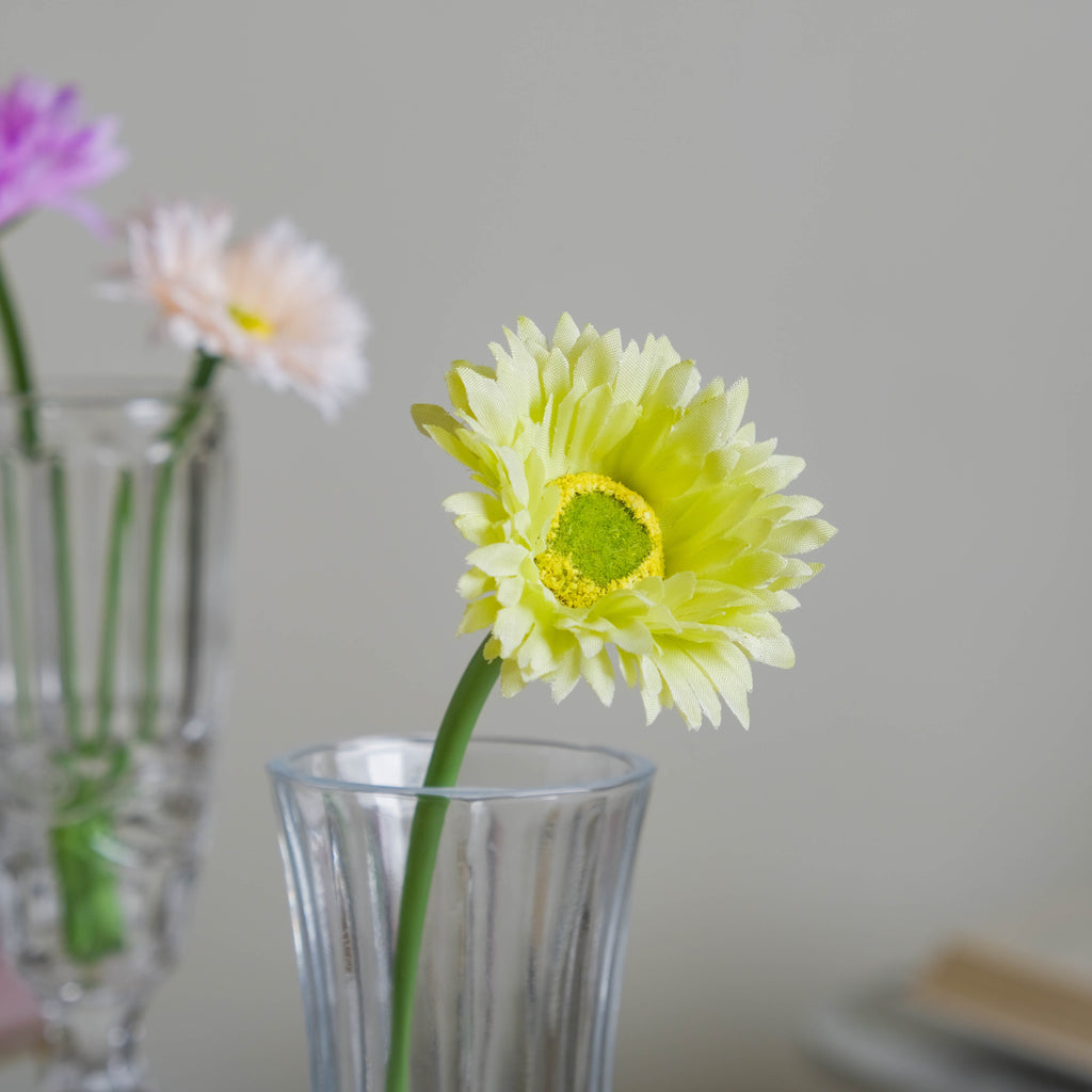 Imitation Chrysanthemum Flower Nestasia