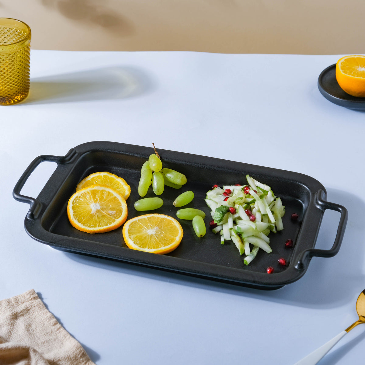 Black Baking Tray With Handle Nestasia
